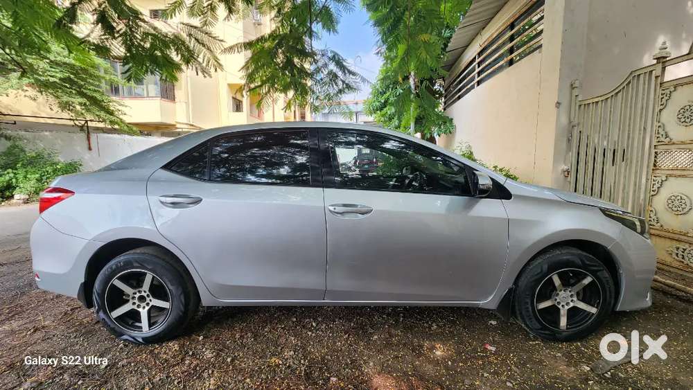 Toyota Corolla Altis 2014 December