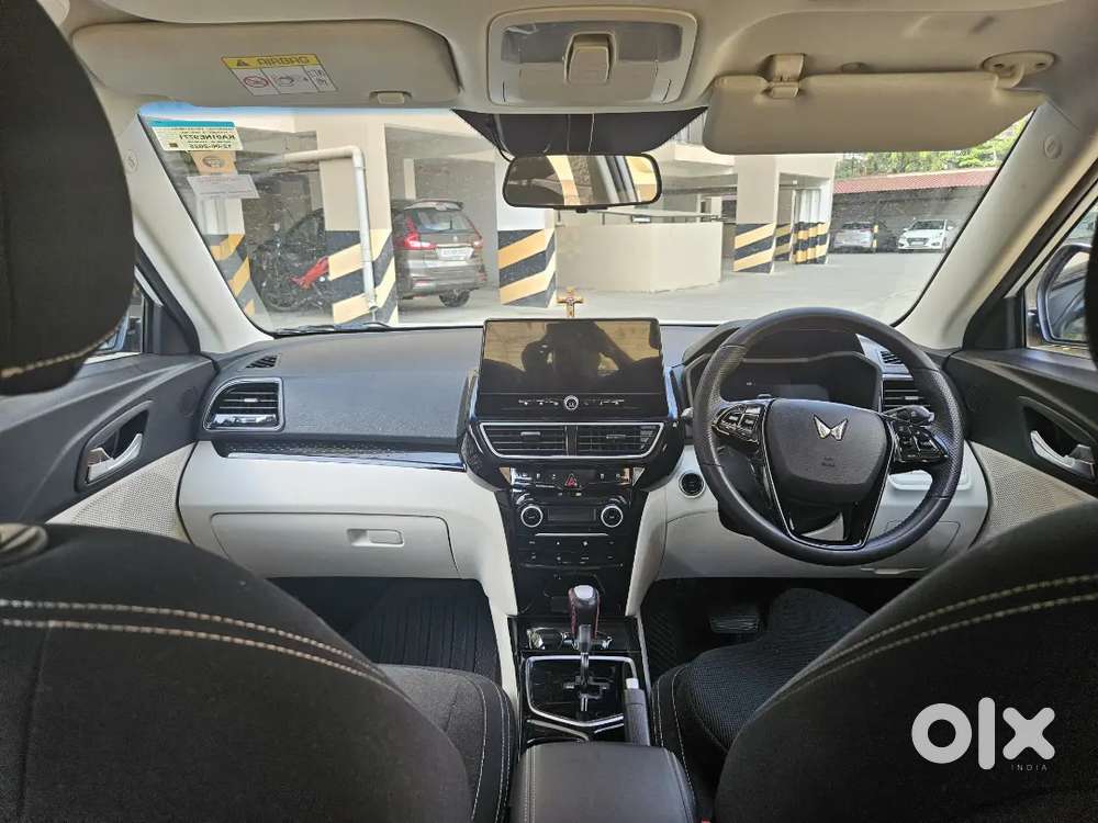 Mahindra Xuv 3xo Ax5 Automatic 2025  Diesel 22395 Km Driven