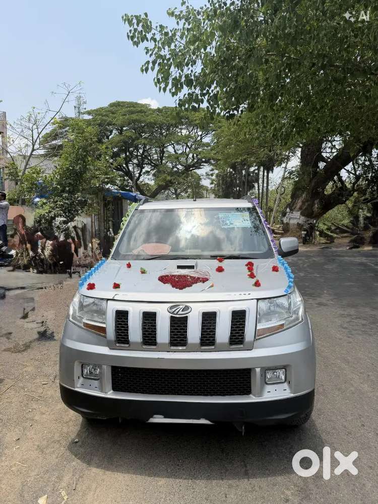 Mahindra Tuv 300 2017