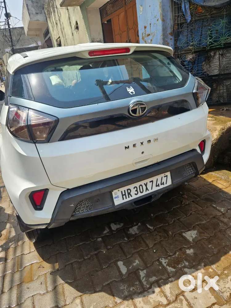 Tata Nexon Diesel Manual 2nd Owner 2021
