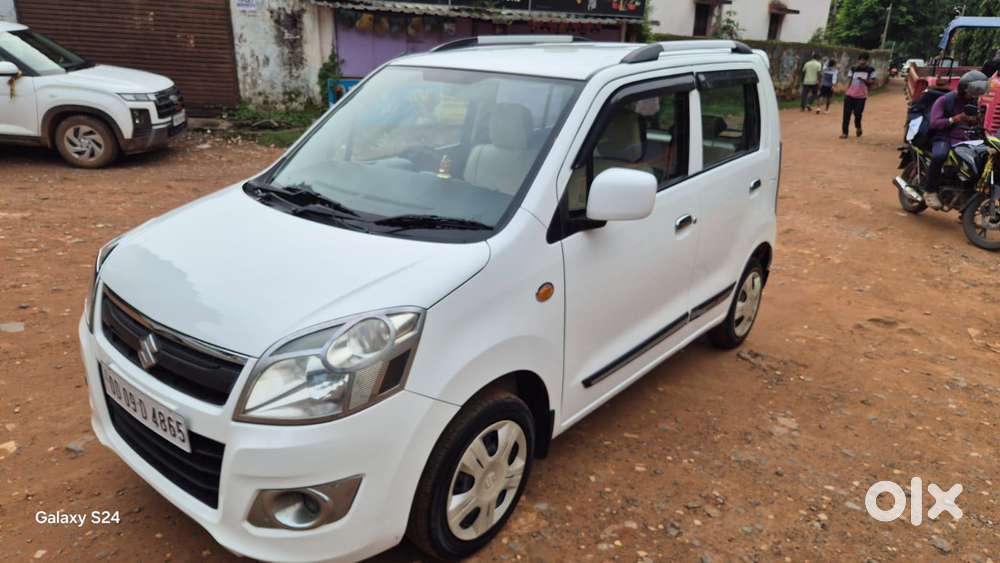 Maruti Suzuki Wagon R Vxi Mt 1.0l, 2015, Petrol