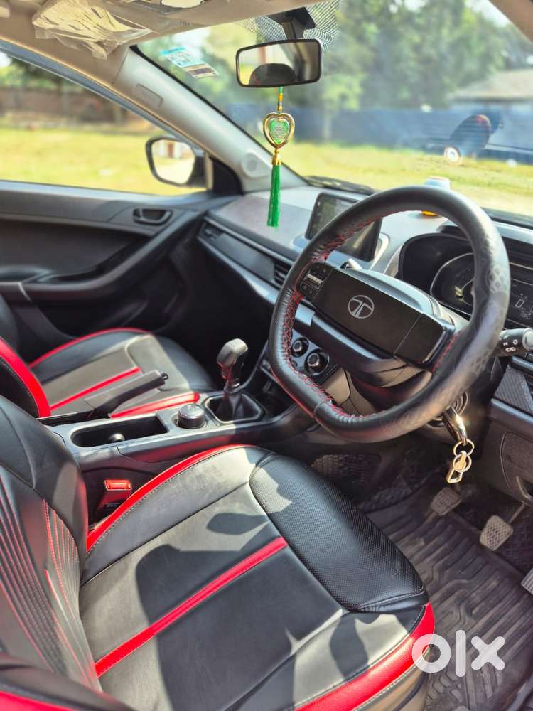 Tata Nexon Smart Plus1.2 Revotron Petrol 5 Mt, 2023, Petrol