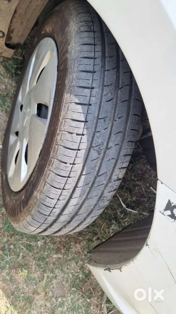 All Pepper Are Ok Good Condition  Four Tyre Are New