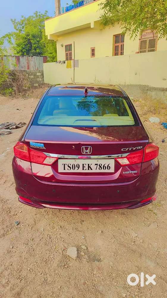 Honda City 2016 Model Top End Vehicle With Sunroof