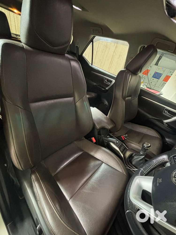 Toyota Fortuner 2018 Diesel (mint Condition)