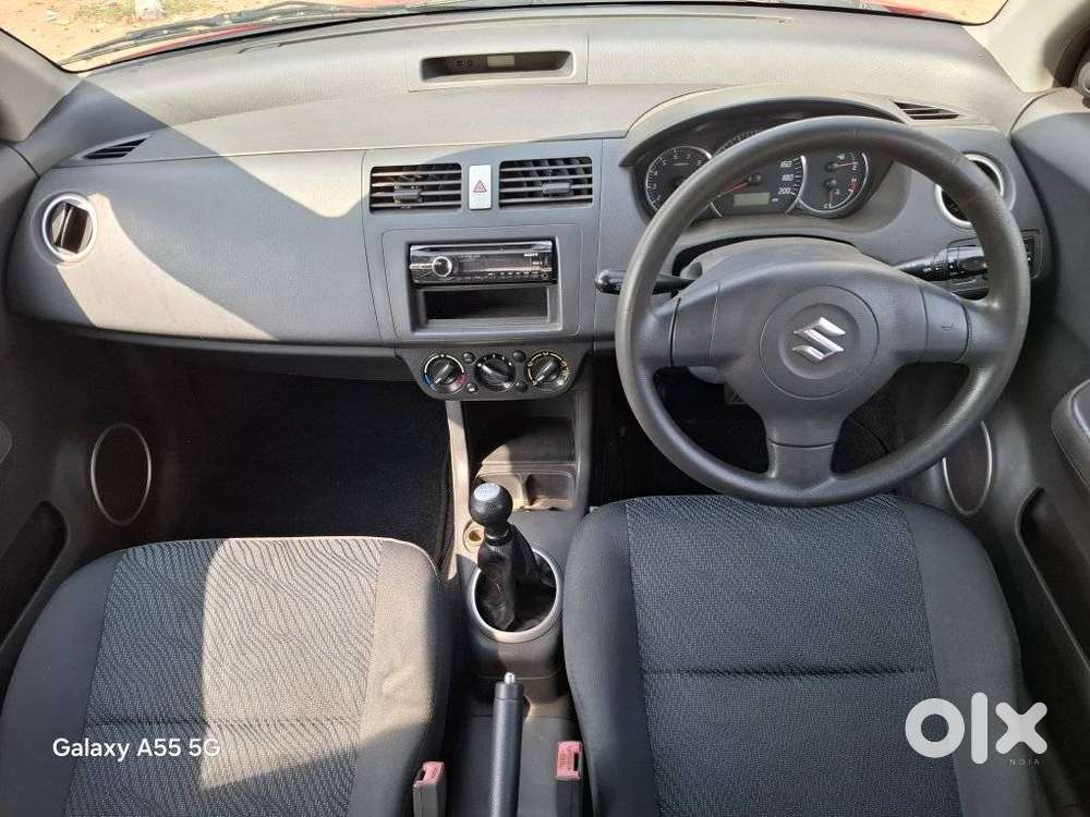 Maruti Suzuki Swift Vxi 1.2 Abs Bs-iv, 2010, Petrol