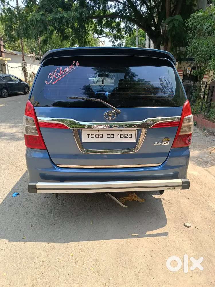 Innova 2.5 Z Top Model 2014 Showroom Condition 2 Key's Fully Loaded