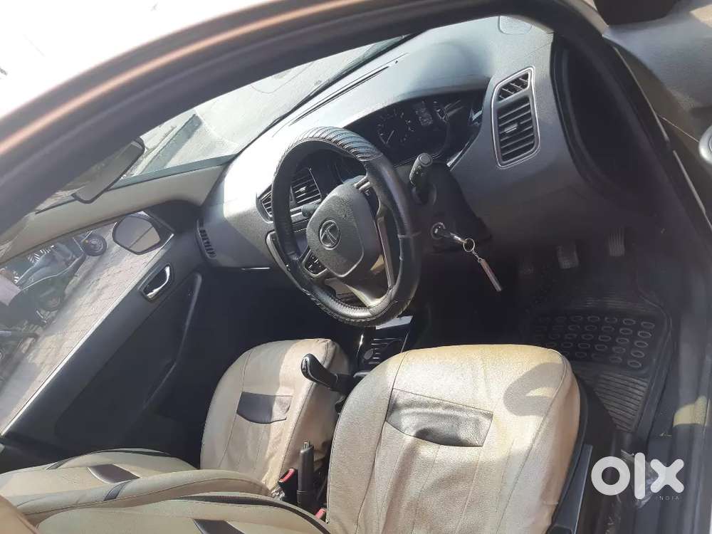 Tata Bolt Xt