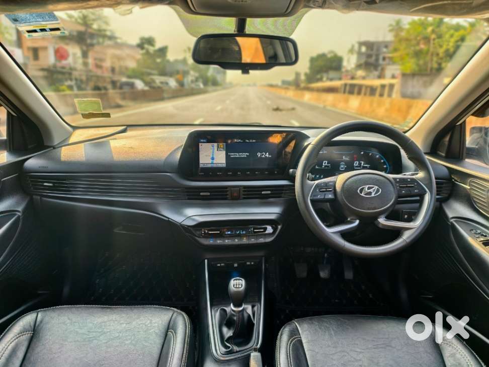 Hyundai I20 Asta (o) 1.2 Mt, 2023, Petrol