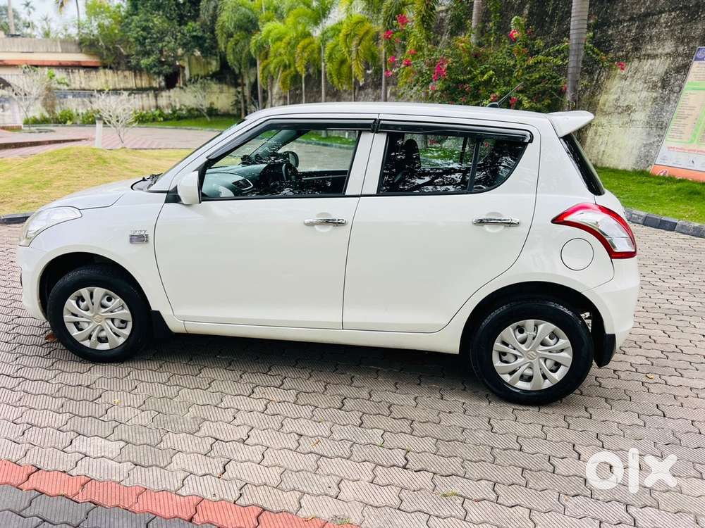Maruti Suzuki Swift Petrol 2017