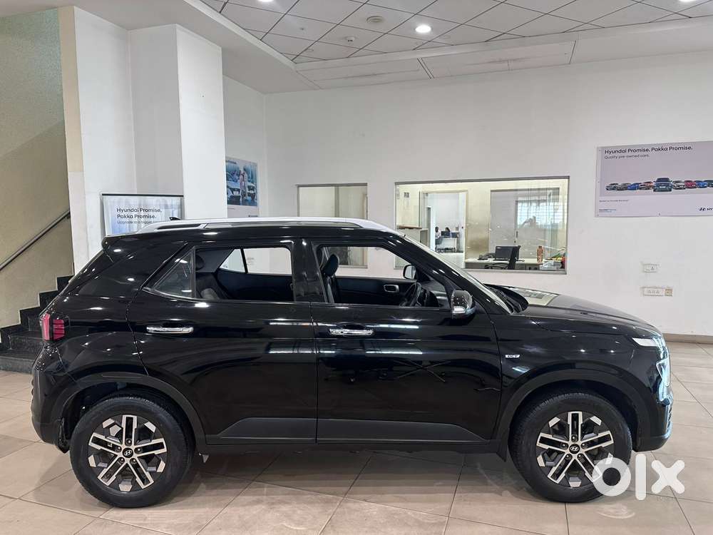 Hyundai Venue 1.0 Sx (o) Turbo Dct, 2023, Petrol