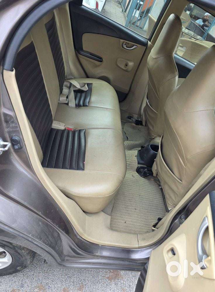 Honda Brio V Mt, 2012, Petrol
