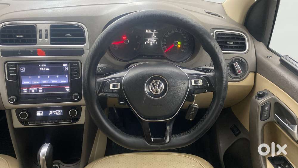 Volkswagen Vento 1.2 Tsi Highline Plus At, 2018, Petrol