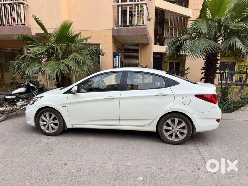 Hyundai Fluidic Verna 2011 Petrol 36700 Km Driven