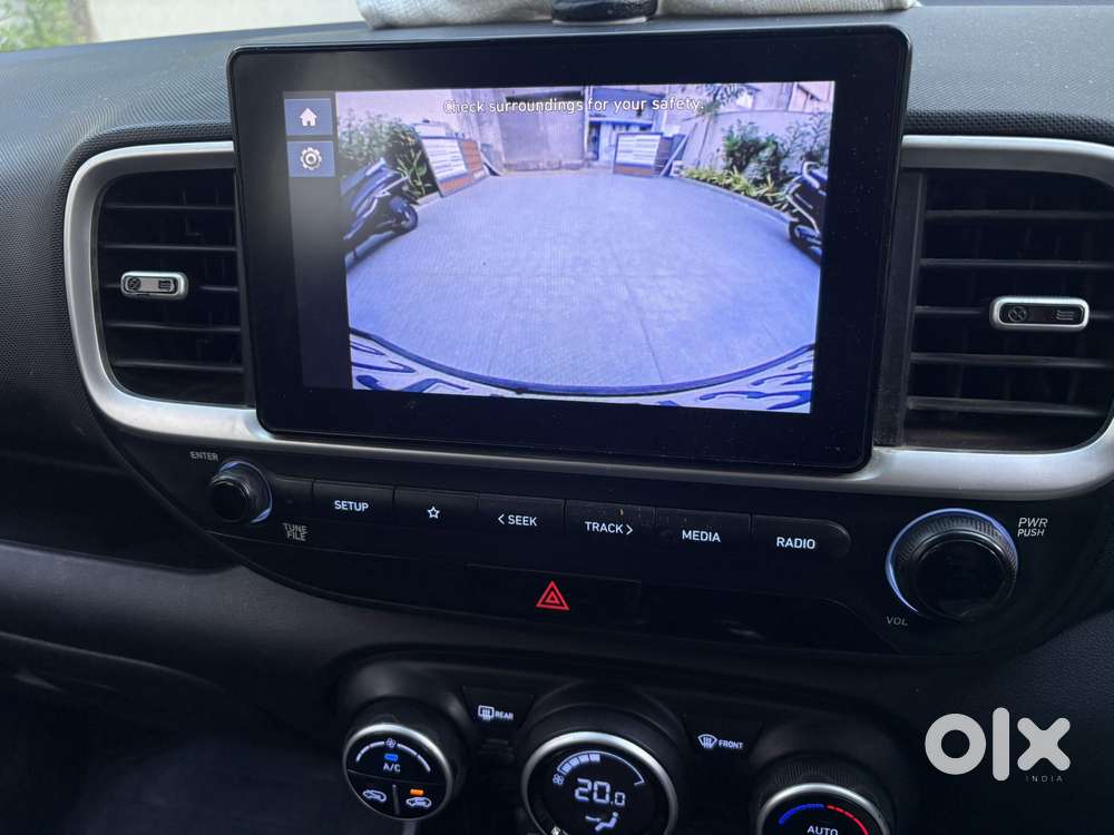 Hyundai Venue 1.2 S Plus, 2022, Petrol