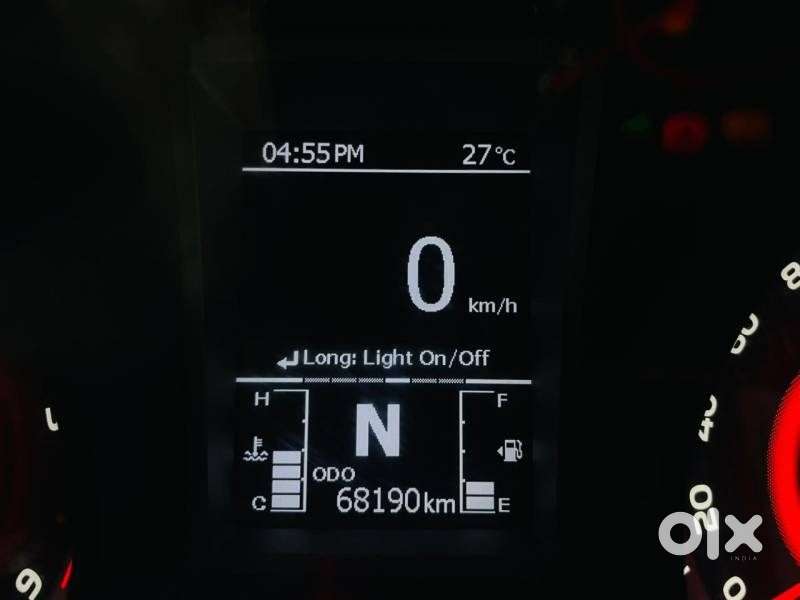 Mahindra Xuv300 W8 (o) 1.5 Diesel Amt, 2020, Diesel