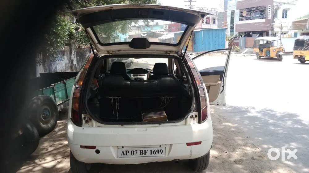 Tata Indica Vista 2012
