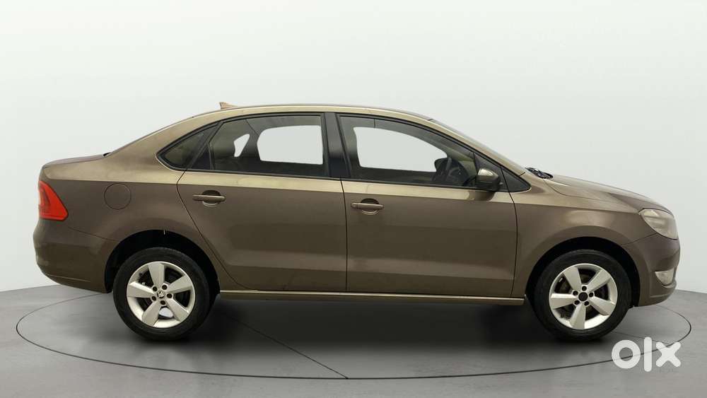 Skoda Rapid 1.5 Tdi At Style, 2016, Diesel