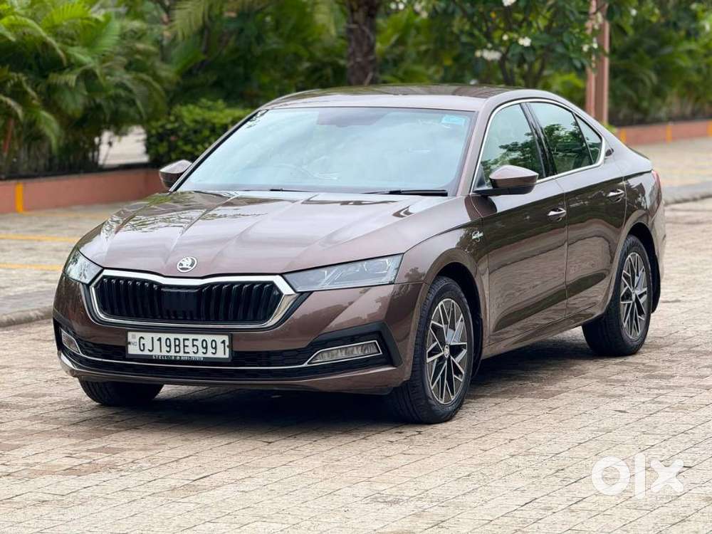 Skoda Octavia 2.0 L K Tsi At, 2022, Petrol