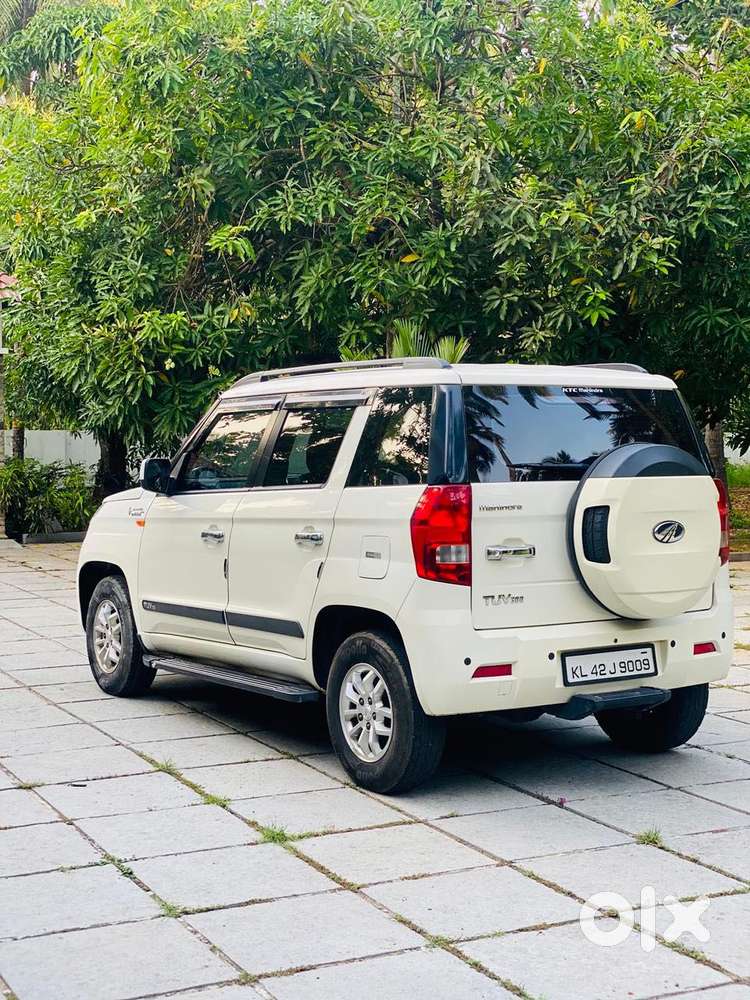 Mahindra Tuv 300 T8 Amt (automatic), 2016, Diesel