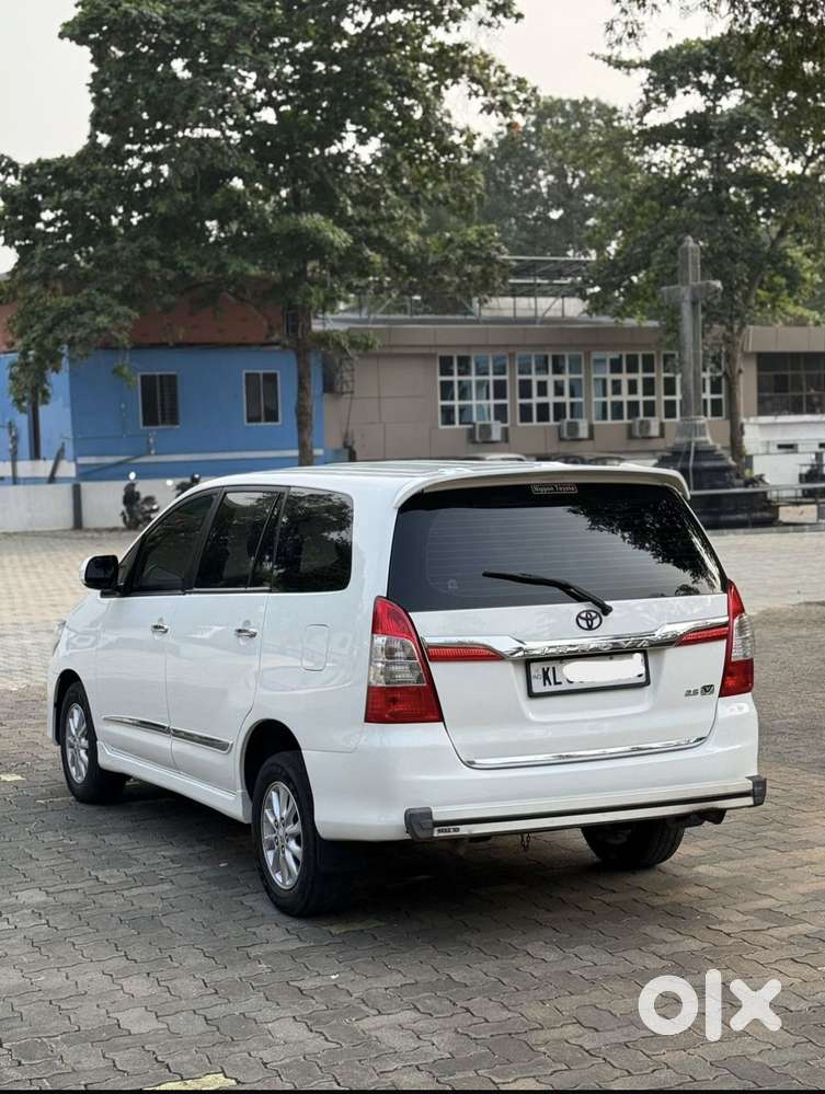 Toyota Innova 2.5 V 7 Str, 2014, Diesel