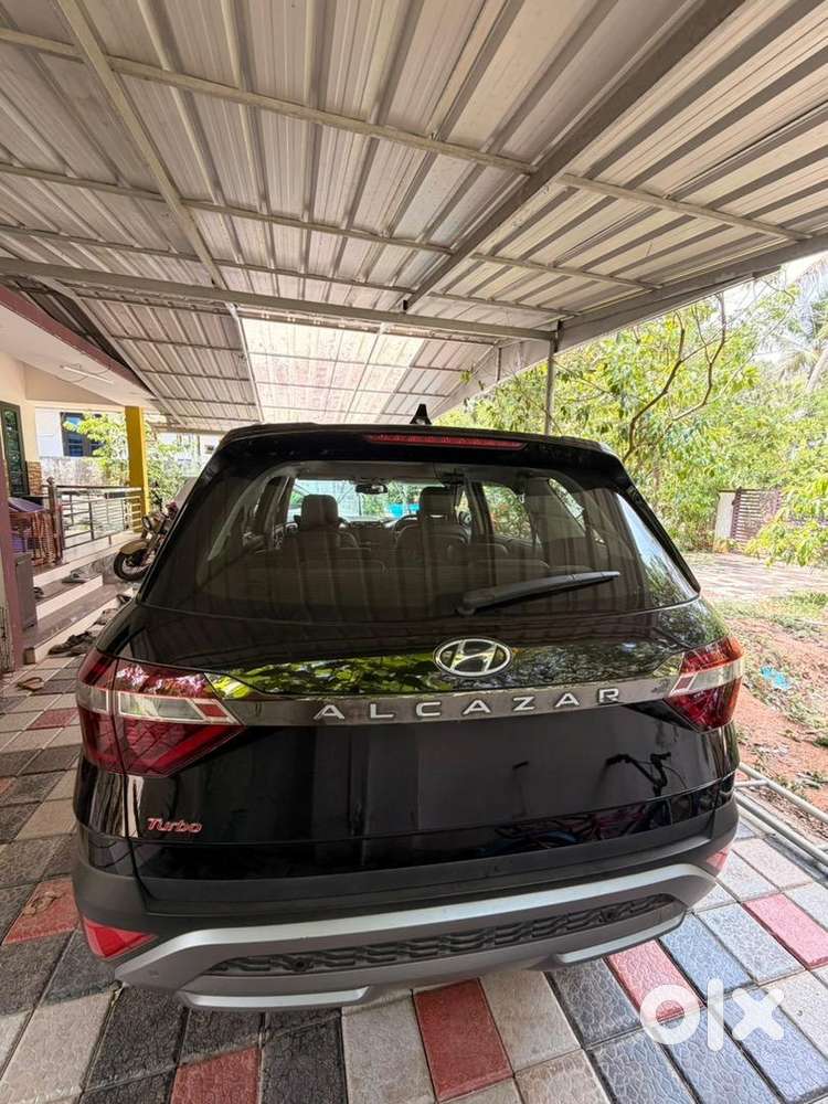 Hyundai Alcazar 2023 Petrol Dct 15000 Km Driven