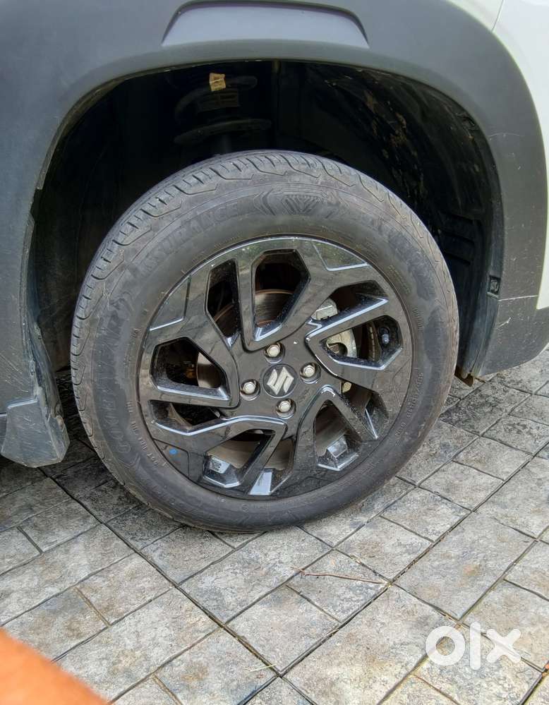 Maruti Suzuki Fronx Delta Plus 1.2 Ags, 2023, Petrol