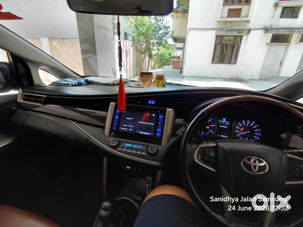 Toyota Innova Crysta 2023