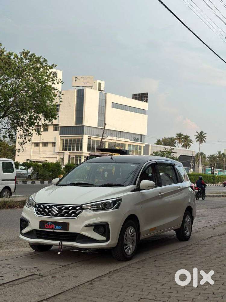 Maruti Suzuki Ertiga Vxi, 2022, Petrol
