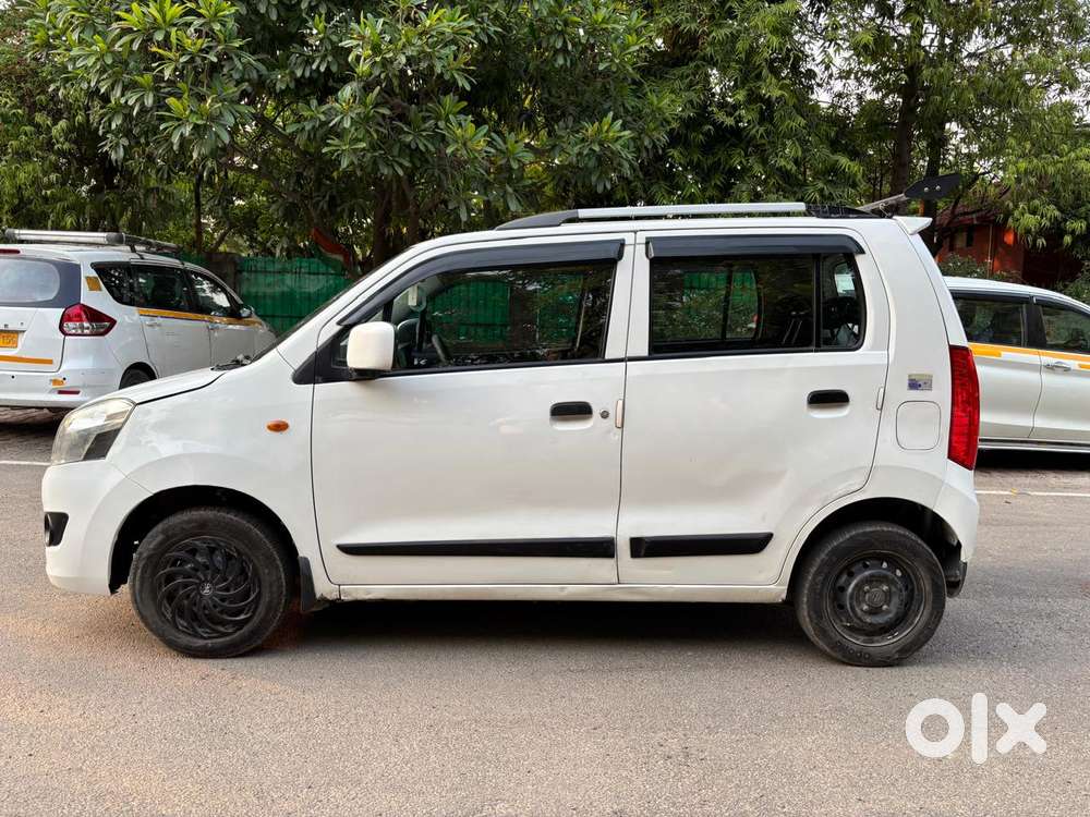 Maruti Suzuki Wagon R 1.0 Lxi Cng Signature Edition, 2016, Cng & Hyb..