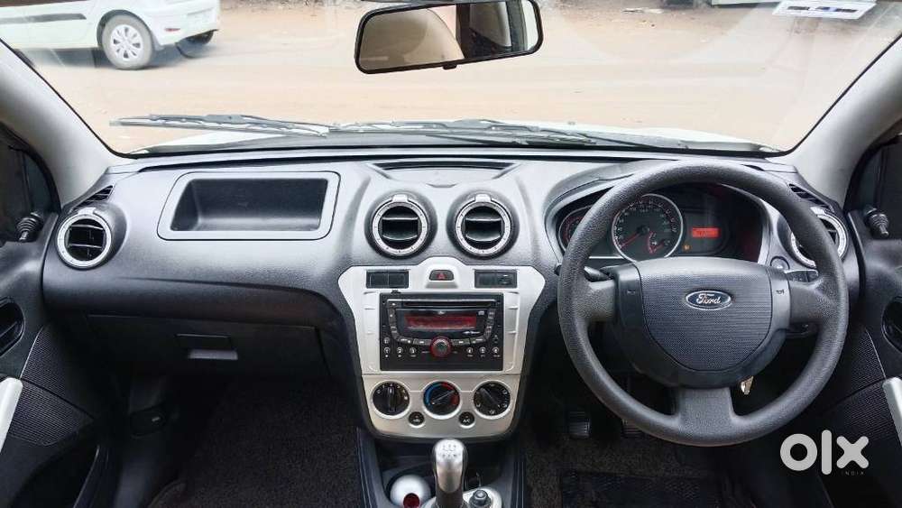 Ford Figo Petrol Zxi, 2012, Petrol