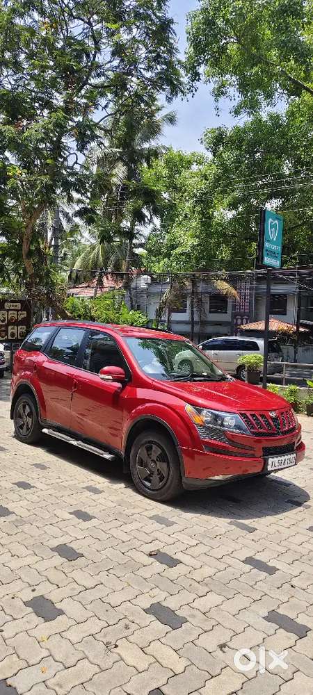 Low Kilometer Mahindra Xuv500 Diesel 2014