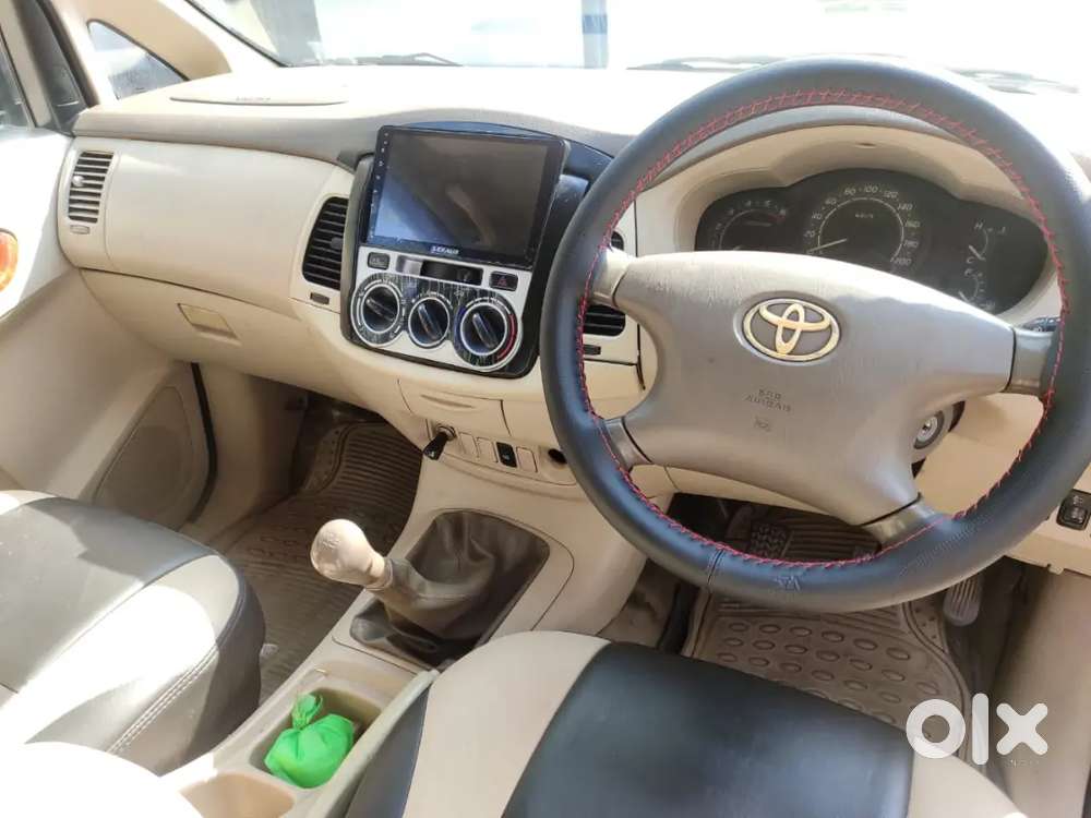 Toyota Innova 2006 Diesel 154000 Km Driven