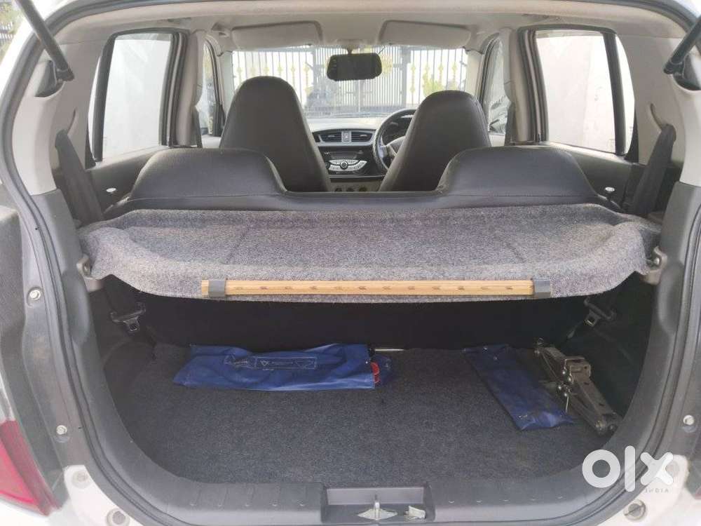 Maruti Suzuki Alto K10 1.0 Vxi Amt, 2017, Petrol