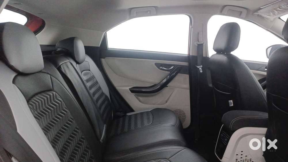 Tata Nexon 1.2 Revotron Xz Plus (s), 2021, Petrol