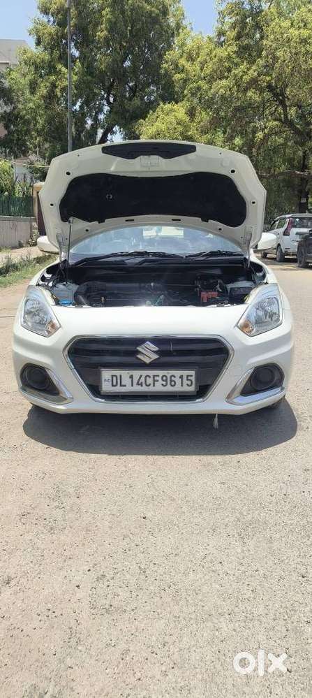 Maruti Suzuki Dzire 1.2 Vxi, 2022, Petrol