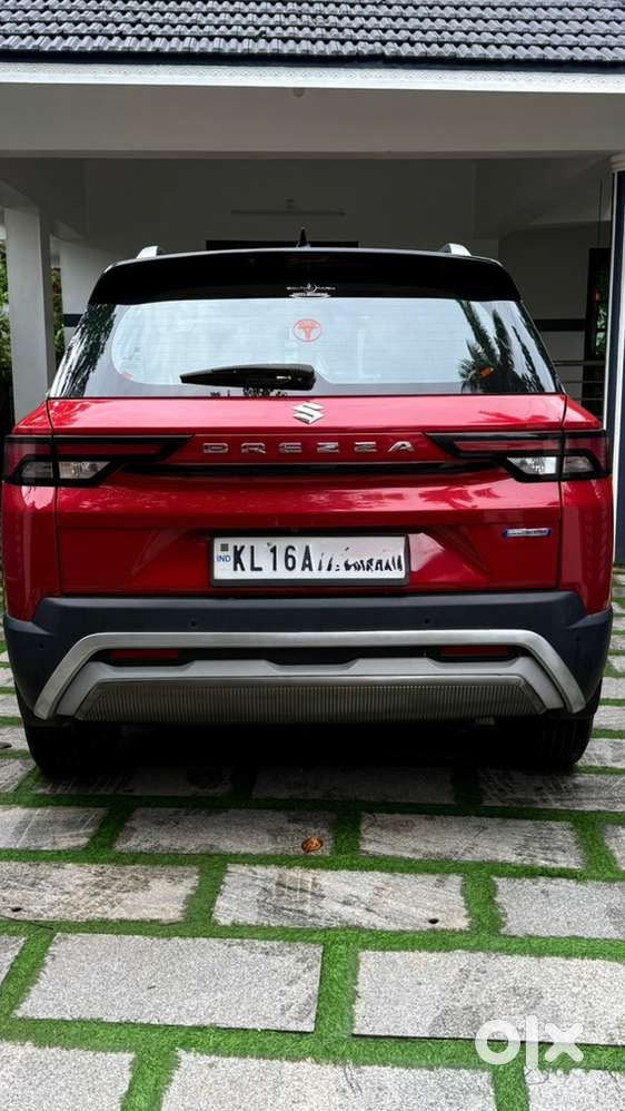 2022 Maruti Brezza Zxi Smart Hybrid Manual  Single Owner  44k Km