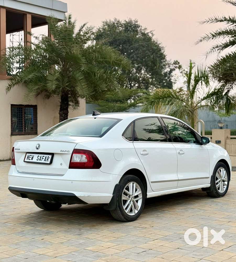 Skoda Rapid 1.0 Tsi Automatic, 2021, Petrol