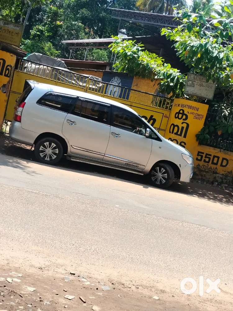Toyota Innova 2.0 V 2009