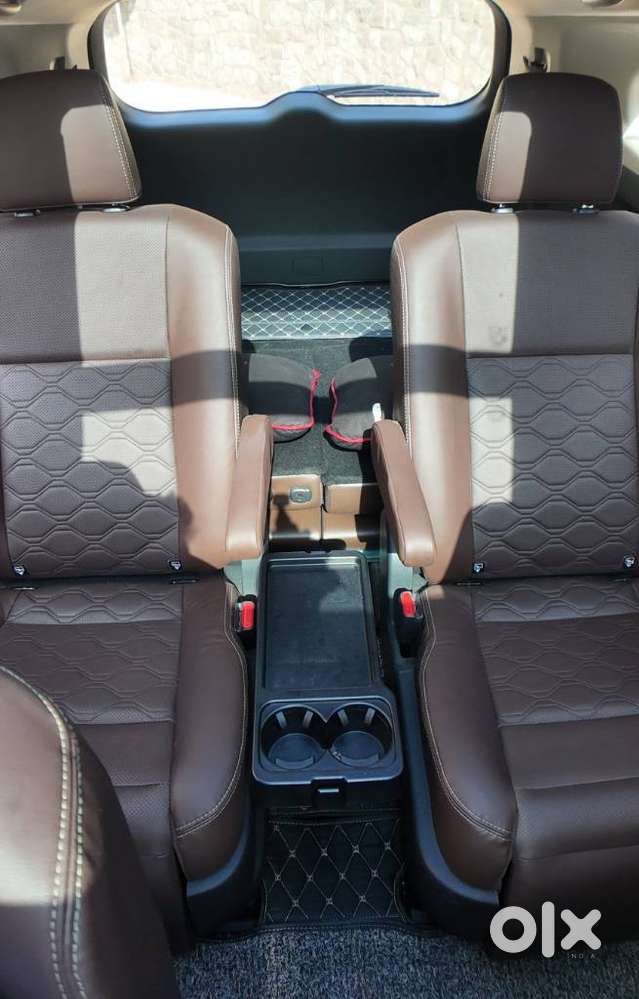 Toyota Innova Hycross 2.0 Zx (o) Hybrid 7 Str, 2024, Petrol