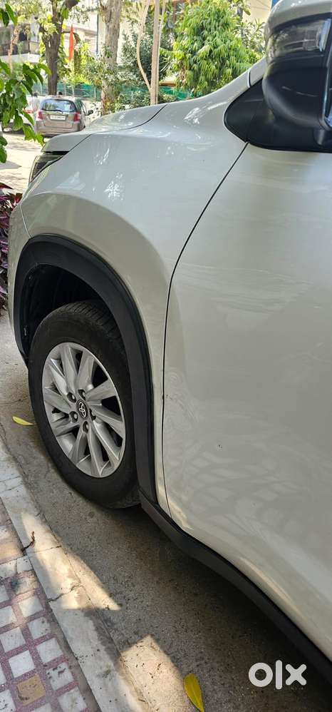 Toyota Innova Hycross 2.0 Gx 8 Str, 2023, Petrol