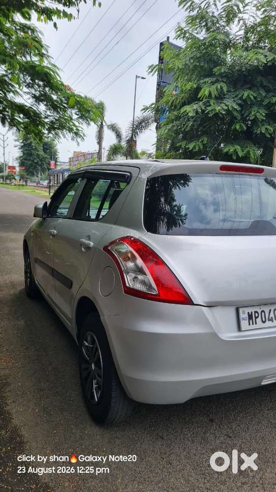 Maruti Suzuki Swift Lxi, 2012, Petrol