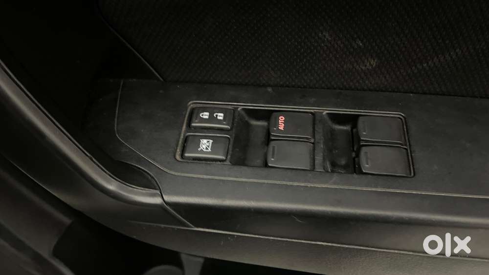 Maruti Suzuki Vitara Brezza Zxi +, 2021, Petrol