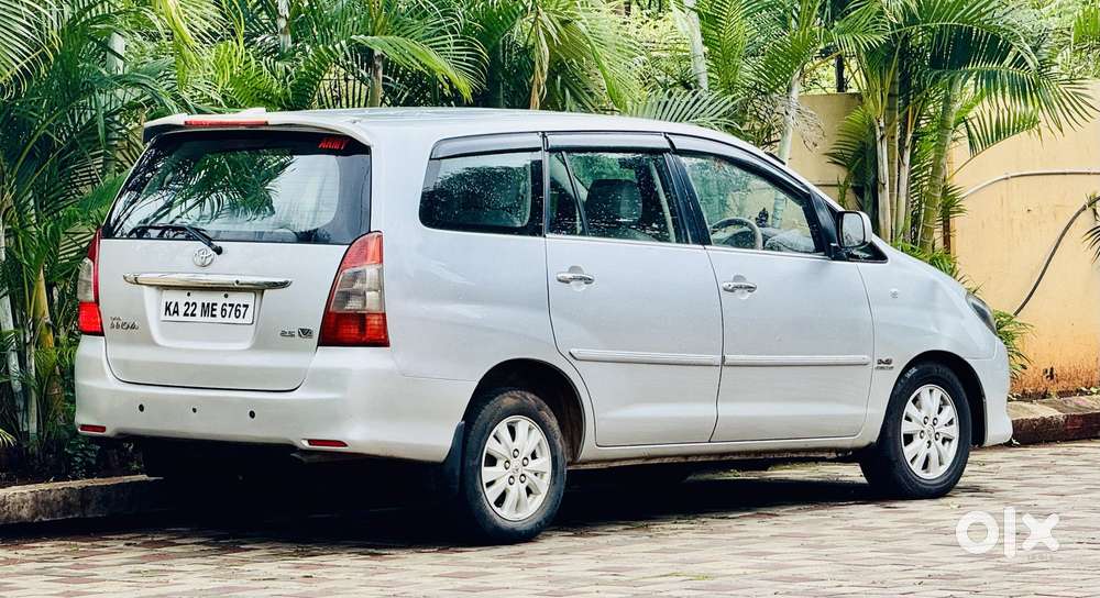 Toyota Innova, 2010, Diesel