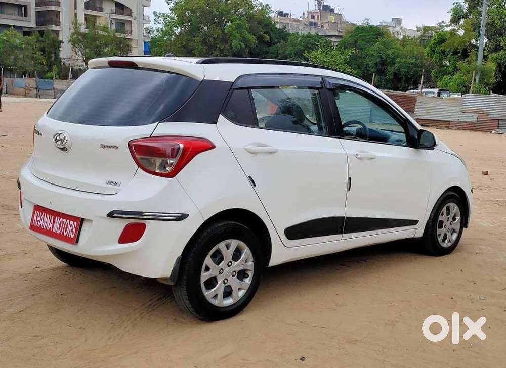 Hyundai Grand I10 1.2 Crdi Sportz, 2015, Diesel