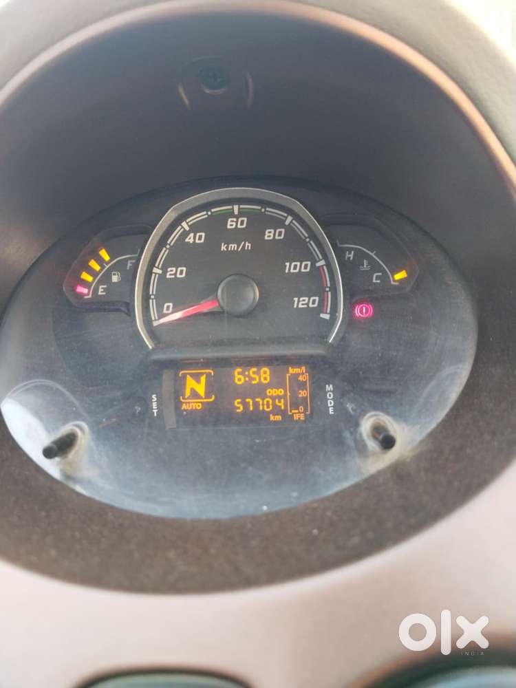 Tata Nano Xta, 2016, Petrol