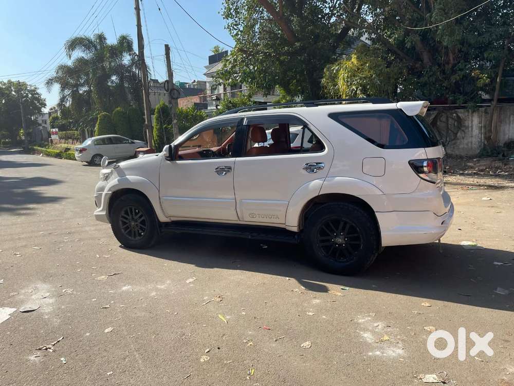 Toyota Fortuner 2011-2016 4x4 At, 2015, Diesel