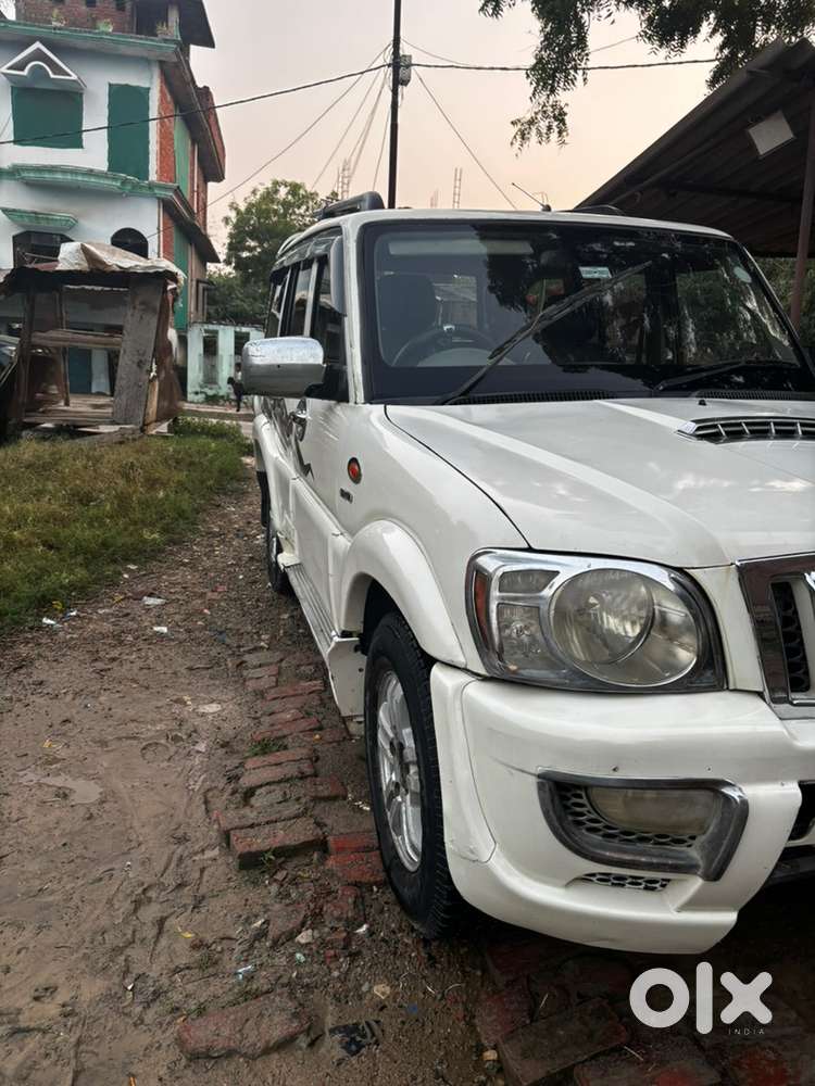 Mahindra Car Manual 2013