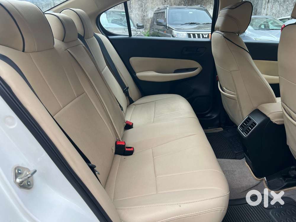 Honda City 1.5 V 5th Gen I-vtec Mt, 2022, Petrol