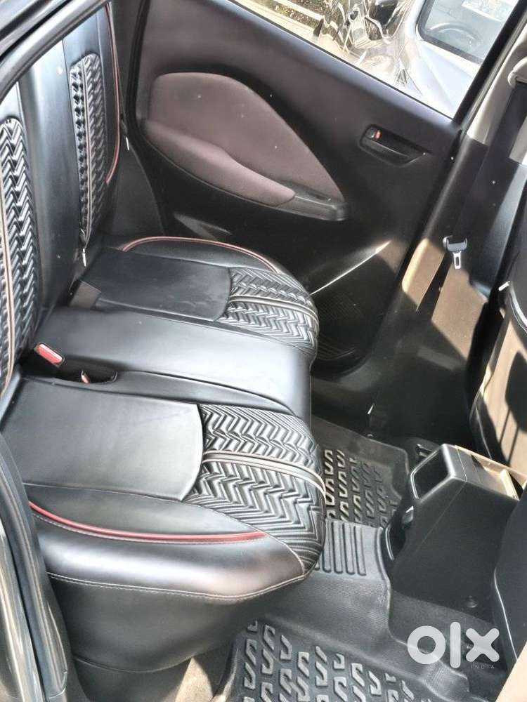 Maruti Suzuki Fronx Delta Plus 1.2 Ags, 2023, Petrol